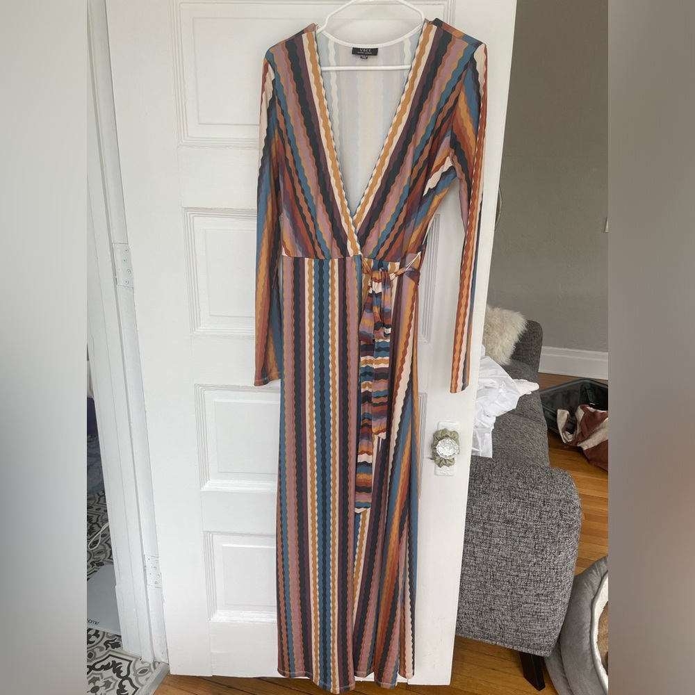 VICI maxi wrap dress